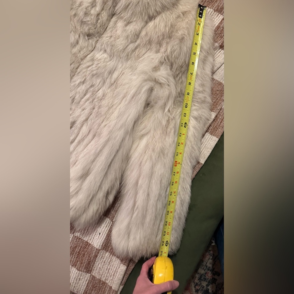 Saga Furs Blue Fox Vintage Real FurJacket/Coat in perfect condition. Size 6. - Picture 16 of 16